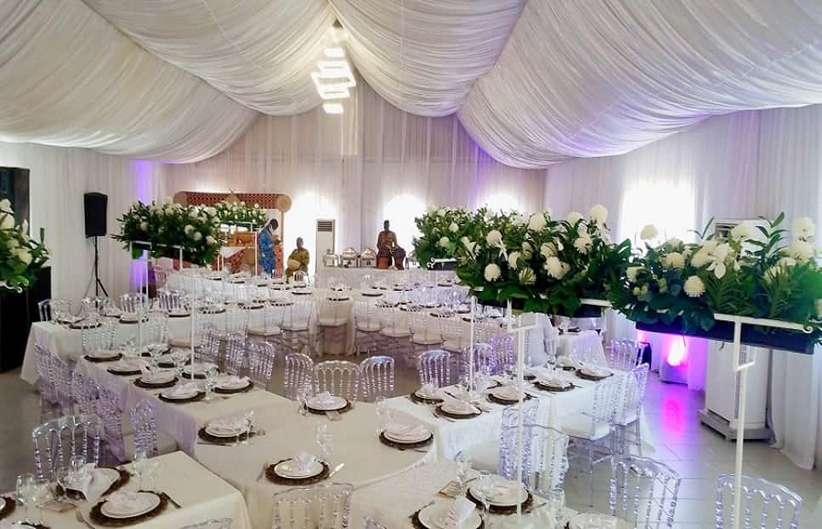 Salles des fêtes en bâches