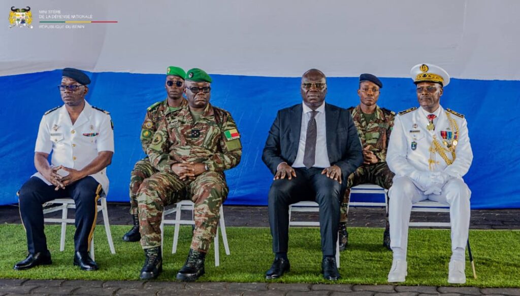 Contre-amiral Fernand Maxime Ahoyo